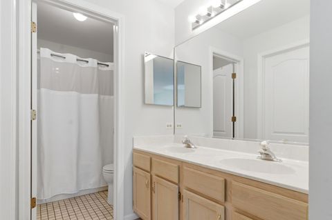 Tiny photo for 2520 Live Oak Lane, Buffalo Grove, IL 60089 (MLS # 12624378)