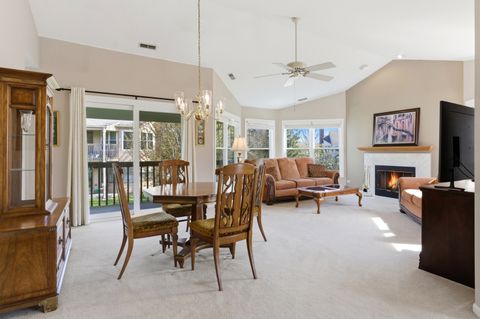 Tiny photo for 2520 Live Oak Lane, Buffalo Grove, IL 60089 (MLS # 12624378)