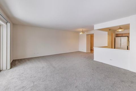 Tiny photo for 7021 W Touhy Avenue #509, Niles, IL 60714 (MLS # 12525764)