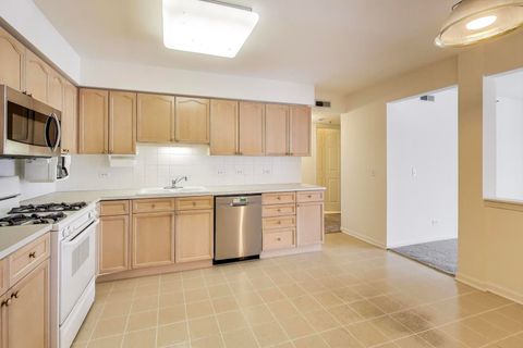 Tiny photo for 7021 W Touhy Avenue #509, Niles, IL 60714 (MLS # 12525764)