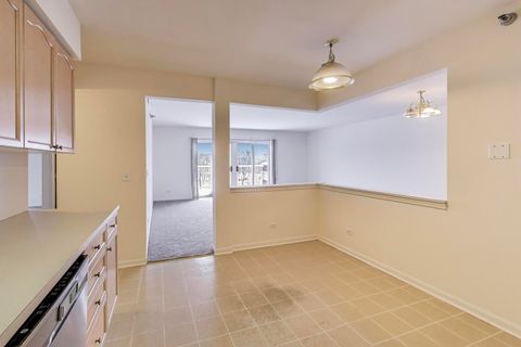 Tiny photo for 7021 W Touhy Avenue #509, Niles, IL 60714 (MLS # 12525764)