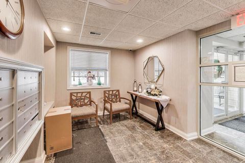 Tiny photo for 7021 W Touhy Avenue #509, Niles, IL 60714 (MLS # 12525764)