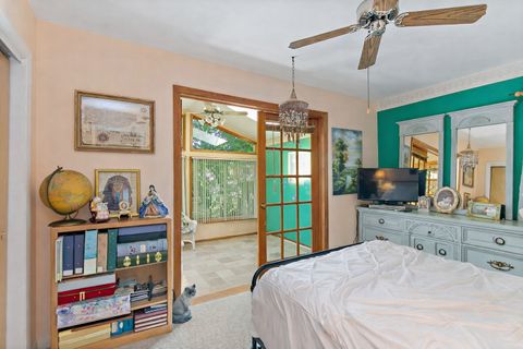 Tiny photo for 910 Division Street, Barrington, IL 60010 (MLS # 12579708)