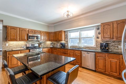 Tiny photo for 25900 N Saint Marys Road, Mettawa, IL 60048 (MLS # 12530151)
