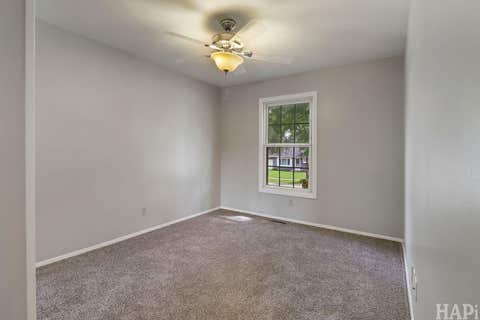 Tiny photo for 5014 W Greenbrier Drive, McHenry, IL 60050 (MLS # 12729599)