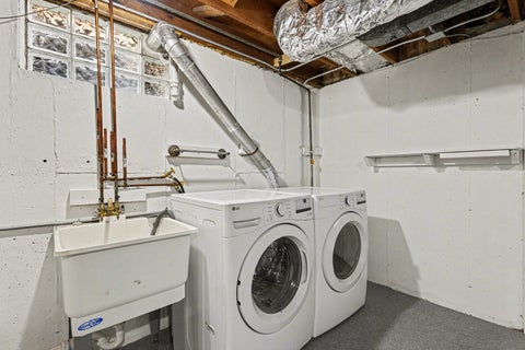 Tiny photo for 538 N Broadway Avenue, Park Ridge, IL 60068 (MLS # 12660739)