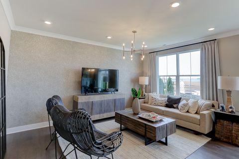 Tiny photo for Woodridge, IL 60517 (MLS # 12628317)