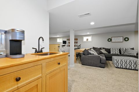 Tiny photo for 9945 S WASHTENAW Avenue, Chicago, IL 60655 (MLS # 12542311)