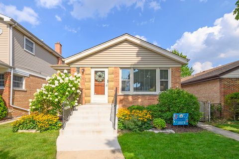 Tiny photo for 9945 S WASHTENAW Avenue, Chicago, IL 60655 (MLS # 12542311)