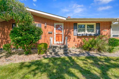 Tiny photo for 2916 189th Street, Lansing, IL 60438 (MLS # 12483020)