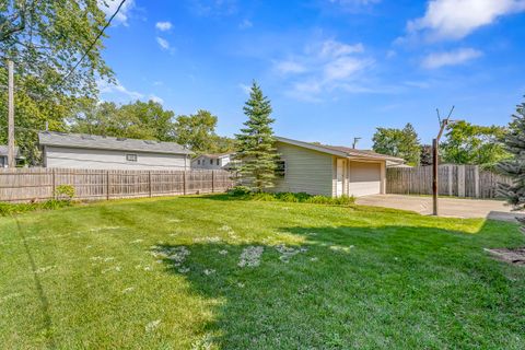 Tiny photo for 2916 189th Street, Lansing, IL 60438 (MLS # 12483020)