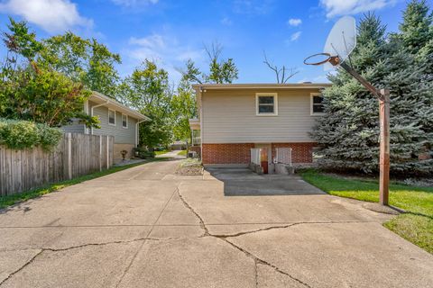 Tiny photo for 2916 189th Street, Lansing, IL 60438 (MLS # 12483020)