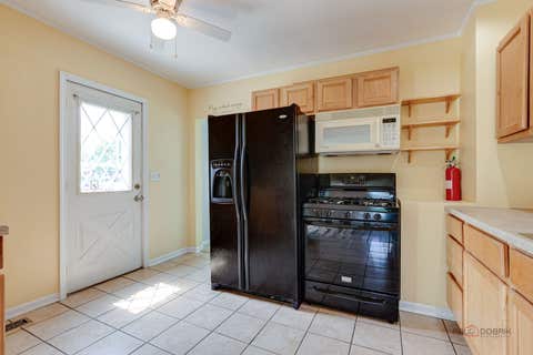 Tiny photo for 741 Franklin Avenue, Winthrop Harbor, IL 60096 (MLS # 12730870)