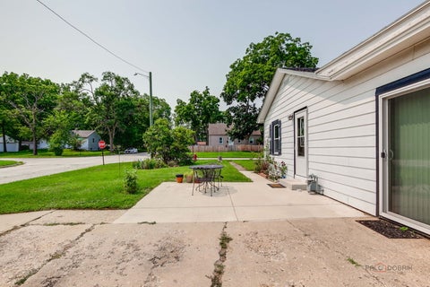 Tiny photo for 741 Franklin Avenue, Winthrop Harbor, IL 60096 (MLS # 12730870)