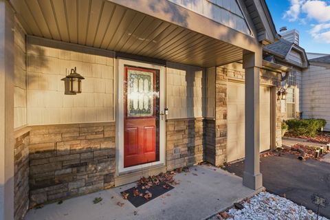 Tiny photo for 1297 WOODLAKE Drive, Carol Stream, IL 60188 (MLS # 12505897)