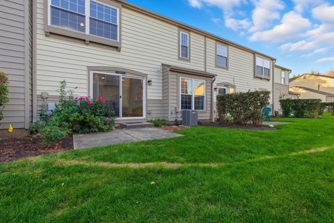 Tiny photo for 1297 WOODLAKE Drive, Carol Stream, IL 60188 (MLS # 12505897)