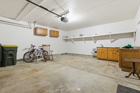 Tiny photo for 1297 WOODLAKE Drive, Carol Stream, IL 60188 (MLS # 12505897)