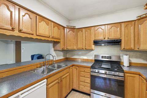 Tiny photo for 1297 WOODLAKE Drive, Carol Stream, IL 60188 (MLS # 12505897)