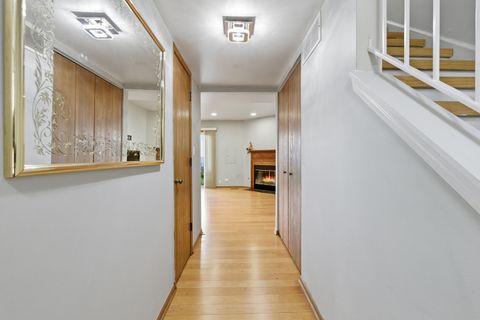 Tiny photo for 1297 WOODLAKE Drive, Carol Stream, IL 60188 (MLS # 12505897)