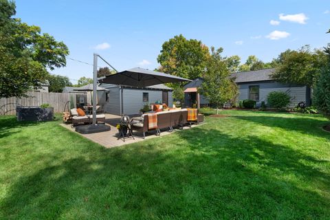 Tiny photo for 616 N Lincoln Avenue, Geneva, IL 60134 (MLS # 12484620)