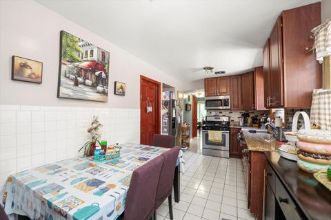 Tiny photo for 4551 W Foster Avenue, Chicago, IL 60630 (MLS # 12417321)