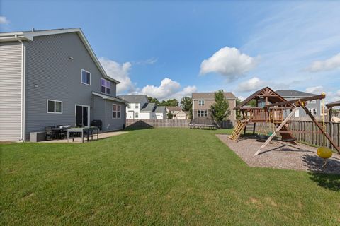 Tiny photo for 2012 Mayfair Drive, Island Lake, IL 60042 (MLS # 12453363)