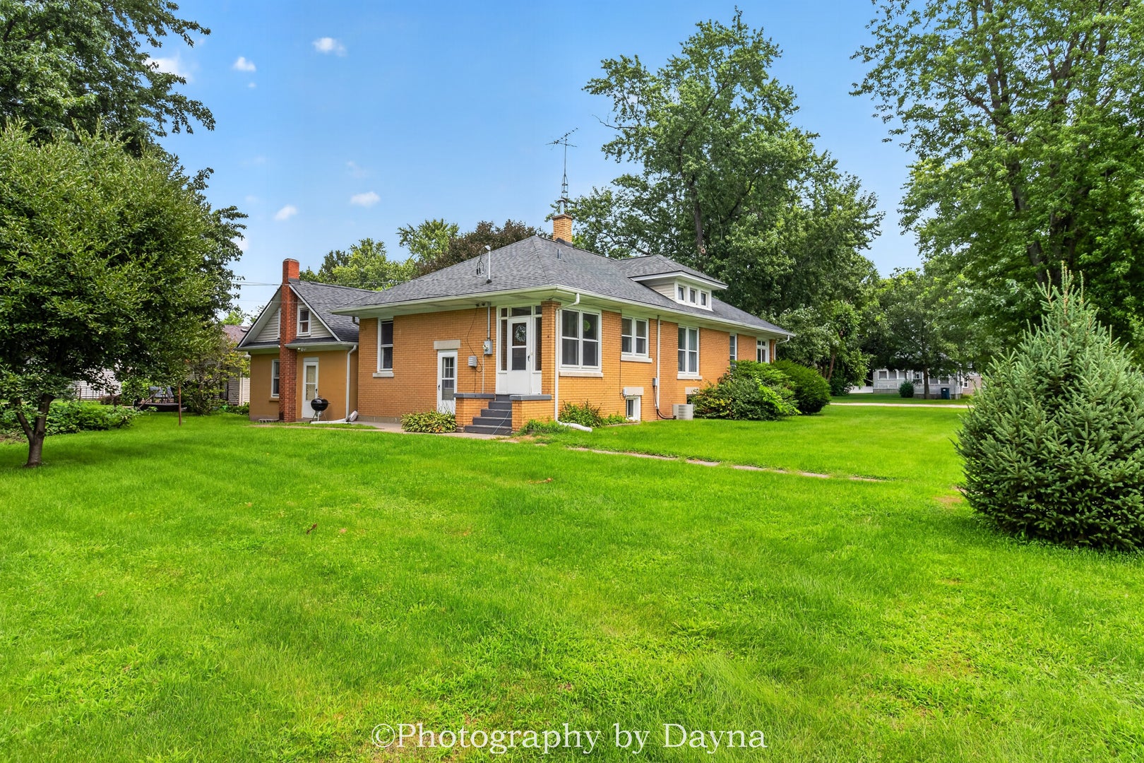 503 N Market Street