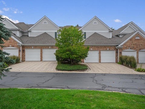 Tiny photo for 316 Reserve Circle, Clarendon Hills, IL 60514 (MLS # 12795945)