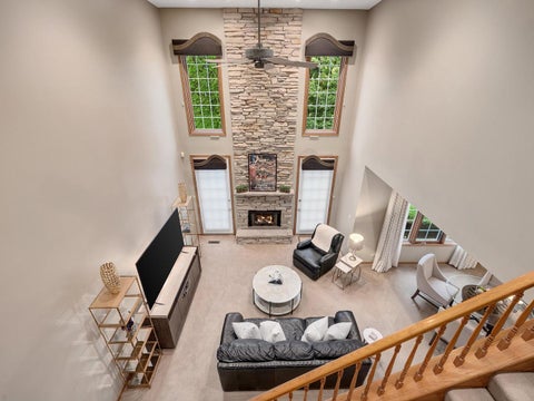 Tiny photo for 316 Reserve Circle, Clarendon Hills, IL 60514 (MLS # 12795945)