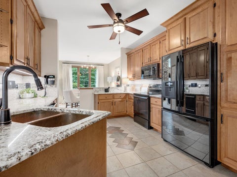 Tiny photo for 316 Reserve Circle, Clarendon Hills, IL 60514 (MLS # 12795945)