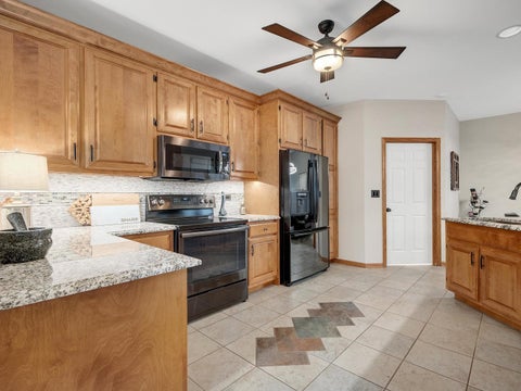 Tiny photo for 316 Reserve Circle, Clarendon Hills, IL 60514 (MLS # 12795945)