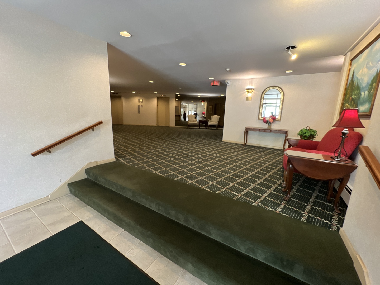 900 E Wilmette Road 411