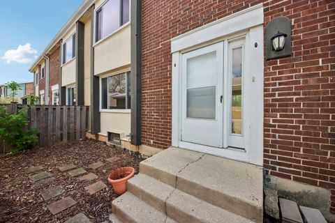 Tiny photo for 641 Sundance Drive, Bolingbrook, IL 60440 (MLS # 12613890)