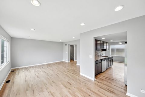 Tiny photo for 641 Sundance Drive, Bolingbrook, IL 60440 (MLS # 12613890)
