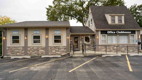 914 & 918 N Lake Street Mundelein IL 60060
