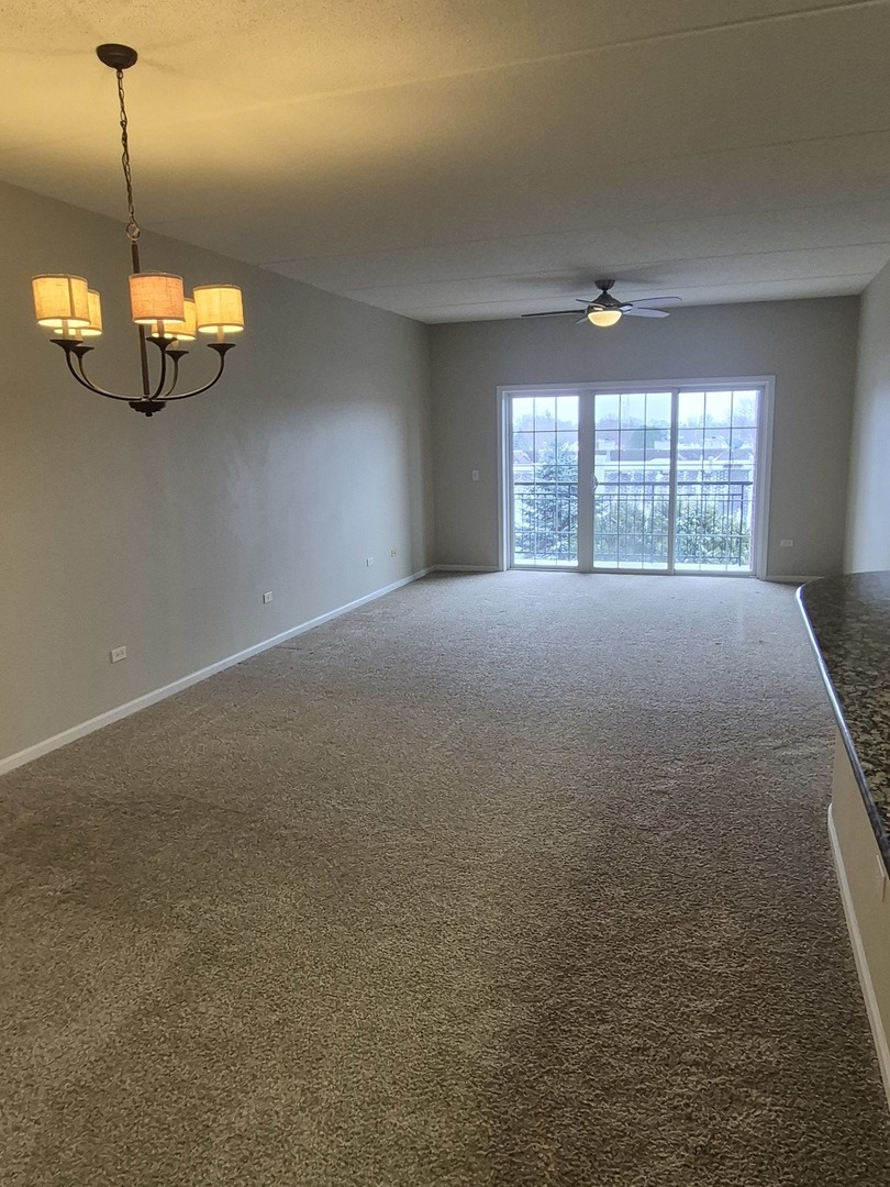 1479 N MILWAUKEE Avenue 309