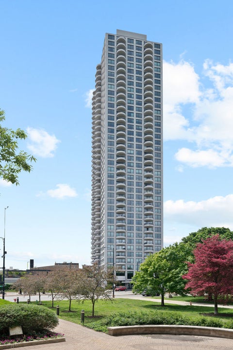 Photo of 2020 N Lincoln Park West PARK #4K, Chicago, IL 60614 (MLS # 12794980)