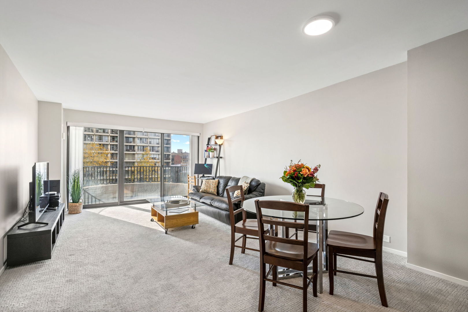 2020 N Lincoln Park West 4K