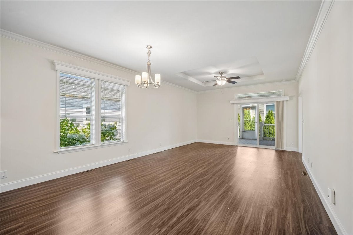 1537 Colt Lane