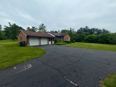 Tiny photo for 1270 Benson Lane, Green Oaks, IL 60048 (MLS # 12608104)