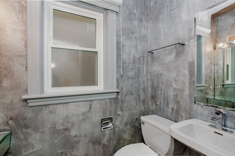 Tiny photo for 6636 N Talman Avenue, Chicago, IL 60645 (MLS # 12646401)