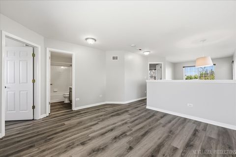 Tiny photo for 2940 White Thorn Circle, Naperville, IL 60564 (MLS # 12645626)