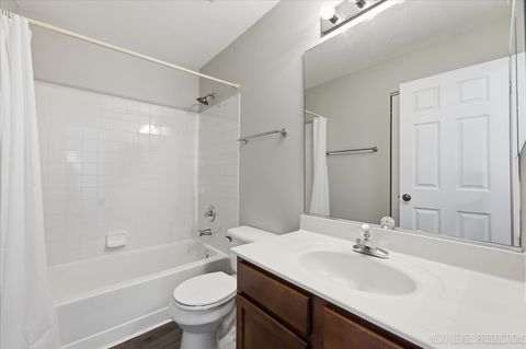 Tiny photo for 2940 White Thorn Circle, Naperville, IL 60564 (MLS # 12645626)