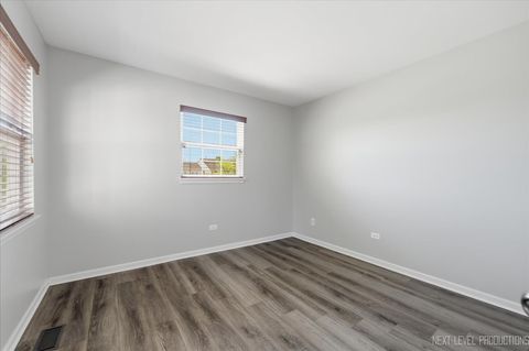 Tiny photo for 2940 White Thorn Circle, Naperville, IL 60564 (MLS # 12645626)