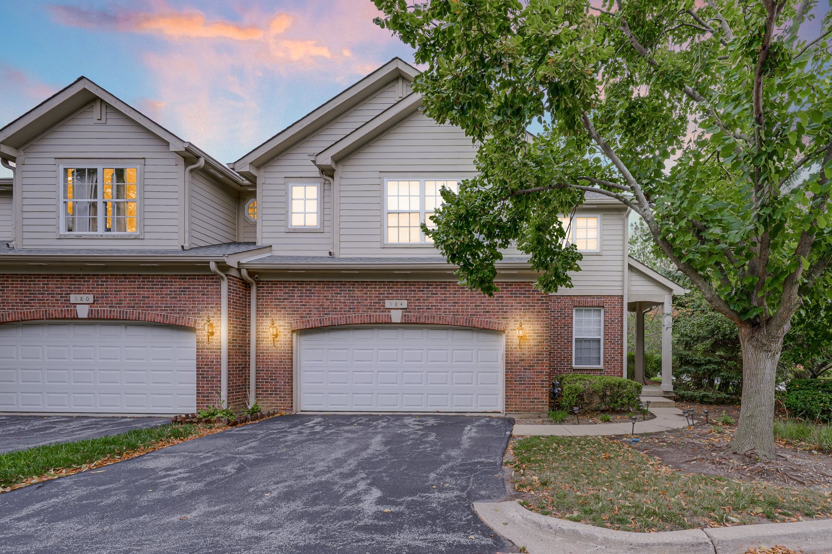384 W Pointe Drive