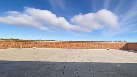 Tiny photo for 9355 Irving Park Road #522, Schiller Park, IL 60176 (MLS # 12535766)