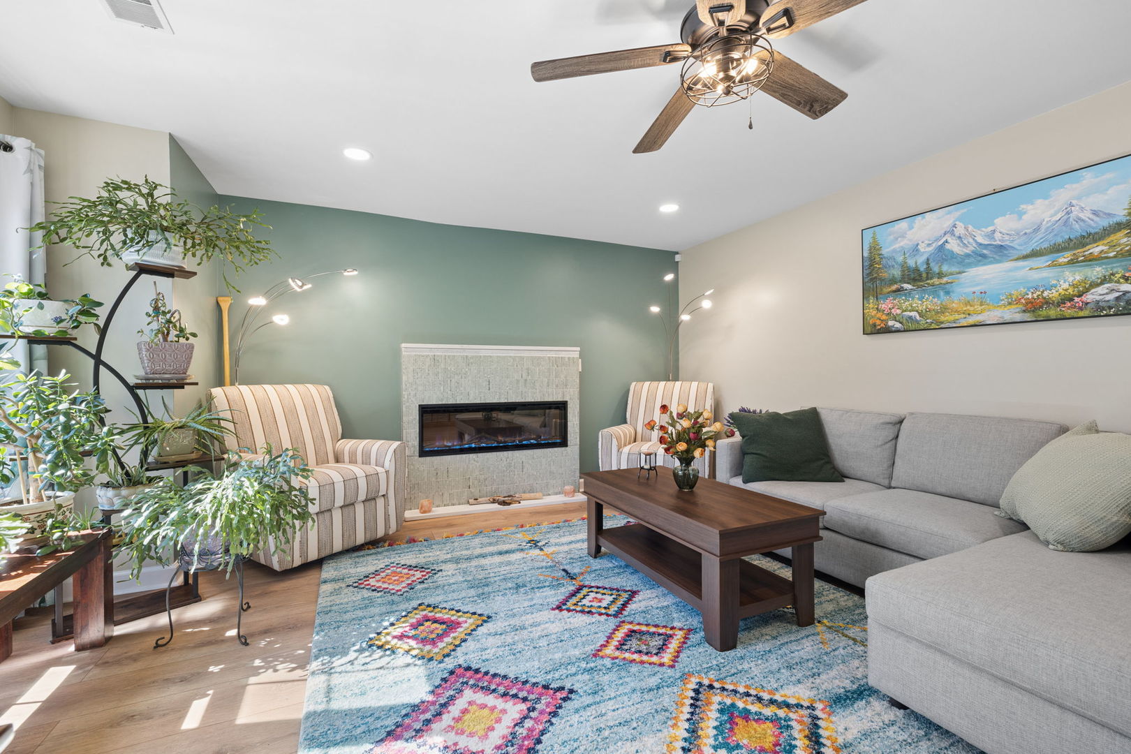 1523 Orchard Circle
