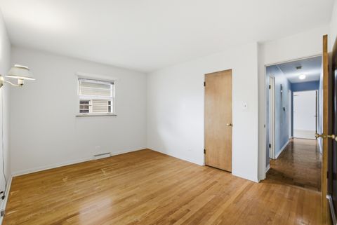 Tiny photo for 1020 Pershing Avenue, Wheaton, IL 60189 (MLS # 12636422)