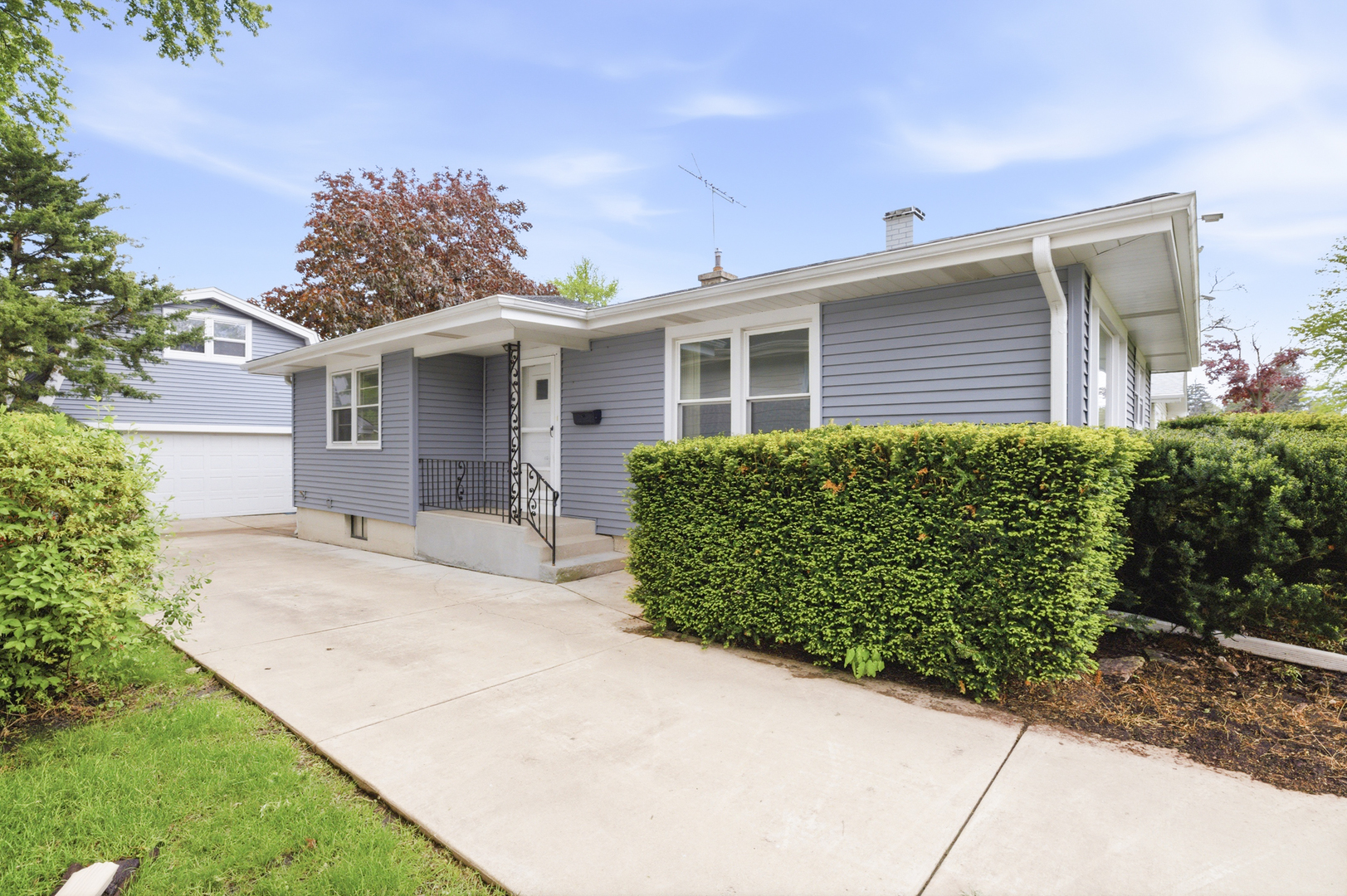 1020 Pershing Avenue