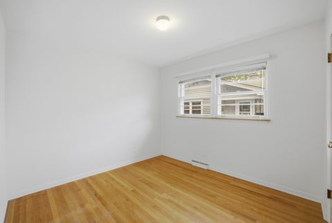 Tiny photo for 1020 Pershing Avenue, Wheaton, IL 60189 (MLS # 12636422)